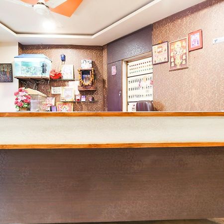 Hotel O Super Guest House Ahmedabad Exterior photo