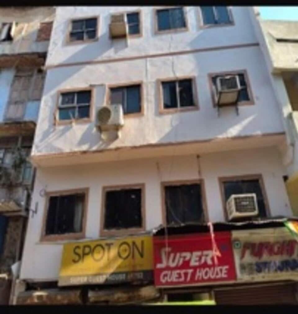 Hotel O Super Guest House Ahmedabad Exterior photo